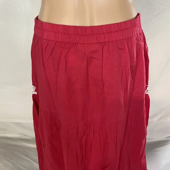 NEW CHAKERIS Floral Embroidered Midi Skirt Red/White Size L Full A-Line Skir - Picture 4 of 10